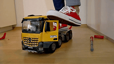 66720 - Construction truck crushed under my converse