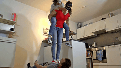 70786 - Double converse trampling and spitting torture