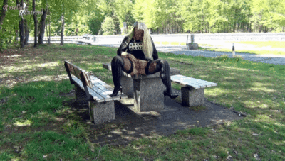 78705 - Public Outdoor Piss and 2 times women`s piss swallowed!