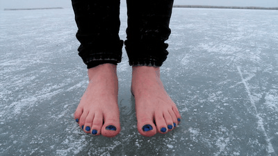 84608 - Barefoot on a Frozen Lake