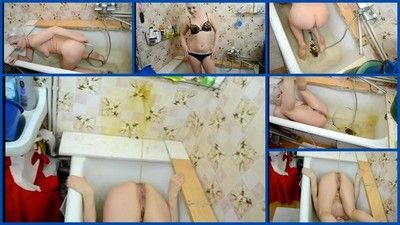 86666 - An enema in the shower 1