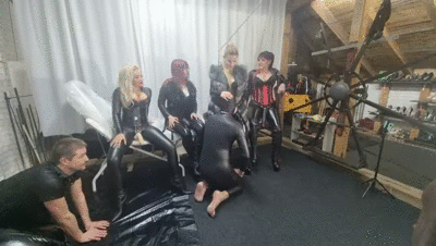 169291 - Cock sucking contest with my girls and my slaves