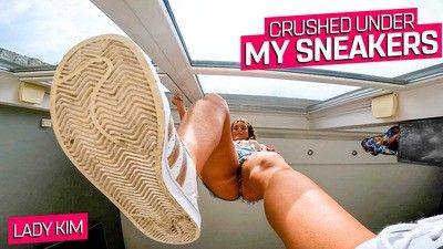 186681 - I'll crush you under my dirty sneakers