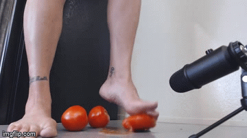 142690 - ASMR Smooshing Tomatoes Barefoot Mess