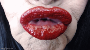 164564 - Red Duck lips Tube Lipstick