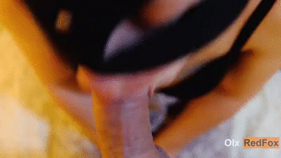 140864 - Quick cock sucking before going to bed Cum on my plump lips and in my mouth