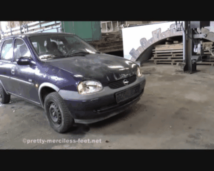 39289 - Wrecking the Corsa - Part 5 of 6