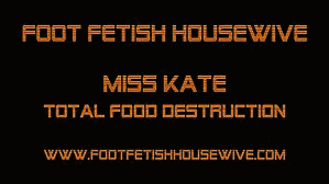 72058 - TOTAL FOOD DESTRUCTION WITH MISS KATE