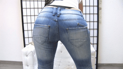 75762 - Hot jeans MILF Mara