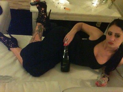 93523 - Champagne, high heels & MY PERFECTION