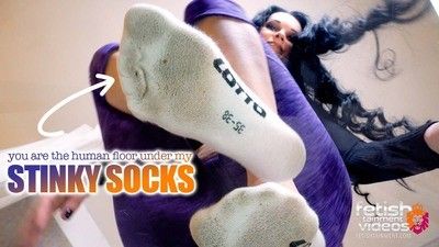 177095 - You are the floor under my stinky socks!