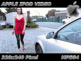 27945 - 0018 - Daidra pushes the pedals of her Skoda