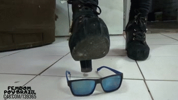 130323 - Boot Crush - Squashing Glasses - Femdom POV Brazil
