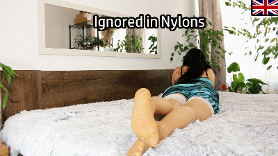 162210 - Ignored in Nylons (small version)