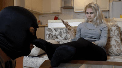 142573 - NICOLE - New beautiful girl and her first experience - Pantyhose and foot worship - FULL (mp4)