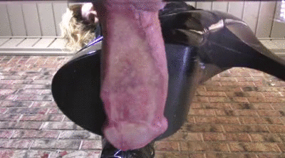 154660 - I crush, torture and milk his cock on glass so you can see it all!