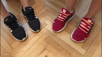 159834 - TWO GIRLS WORN GYM SHOES TOE WIGGLING INSIDE SNEAKERS