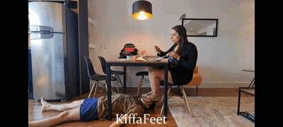 168025 - Goddess Kiffa - Foot slave serve as face footstool for Goddess Kiffa - Face footstool slave under table - FOOTSTOOL - FOOT WORSHIP - FLIP FLO