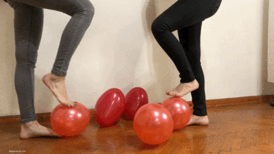 169891 - TWO GIRLS POPPING BALLOONS BAREFOOT - MP4 HD