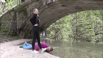 202086 - GABRIELLA - A trip to the mountain - OUTDOOR Dirty sneakers worship (EXTREME AND INSANE CLIP!)