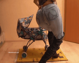 125995 - Pram crushed under jeans Ass
