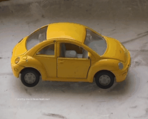 20666 - Samira tortures a Small Car