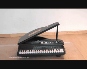 74571 - Playing Piano