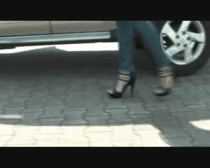 84933 - Driving with sweet High Heels 3