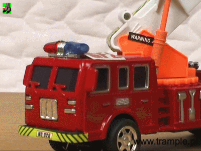 104995 - Fire engine