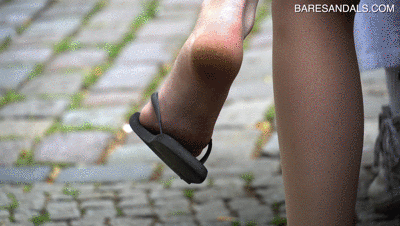 188546 - Amazing feet dangling flip flops on a cute German girl - Video update 13193