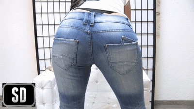 75763 - Hot jeans MILF Mara
