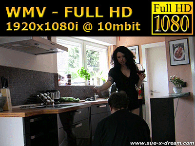 10847 - Trampling my new slave in the kitchen